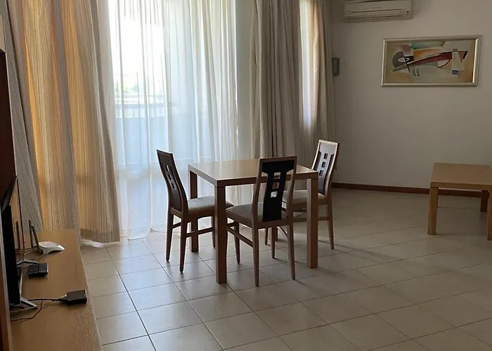 アパート Private Ravda-emerald